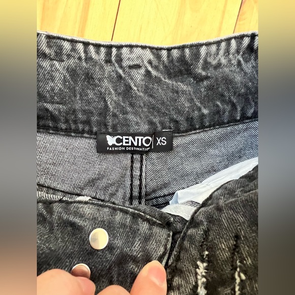 Cento highrise mom shorts XS - Picture 3 of 4